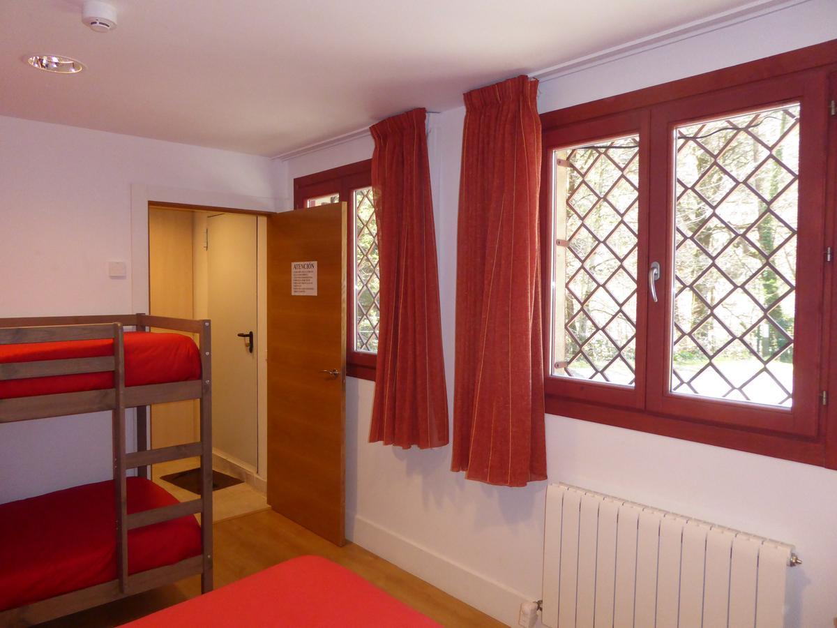 Hostal Rural Arrobi Borda Eugi Exterior foto
